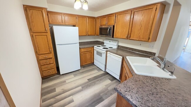 Photo - 50% OFF One Month's RENT! 3 Bedroom 2 Bath Home W/Fenced Backyard on Dead End Street