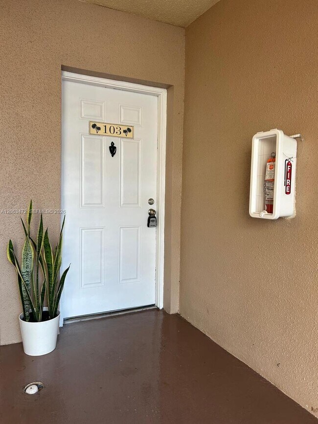 Photo - 815 Boynton Beach Blvd Unidad 5-103