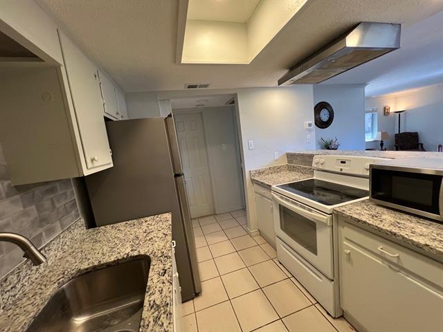 Photo - 5933 Harvest Hill Rd Unit 1095