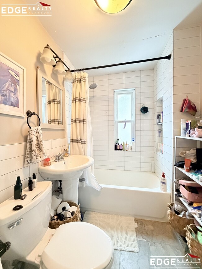 Photo - 21 Weitz St Unit 2