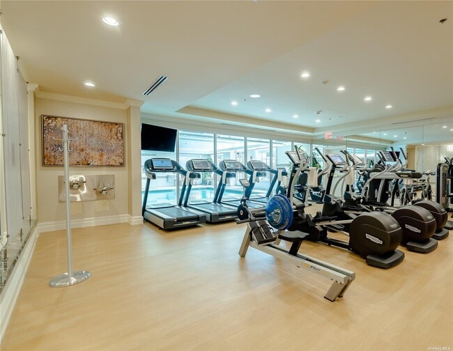 Photo - 3000 Royal Ct Unit 3206