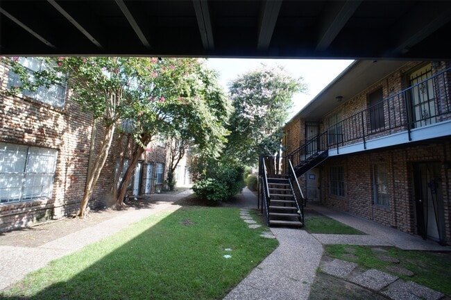 Building Photo - 6401 Skyline Dr Unit 34 Rental