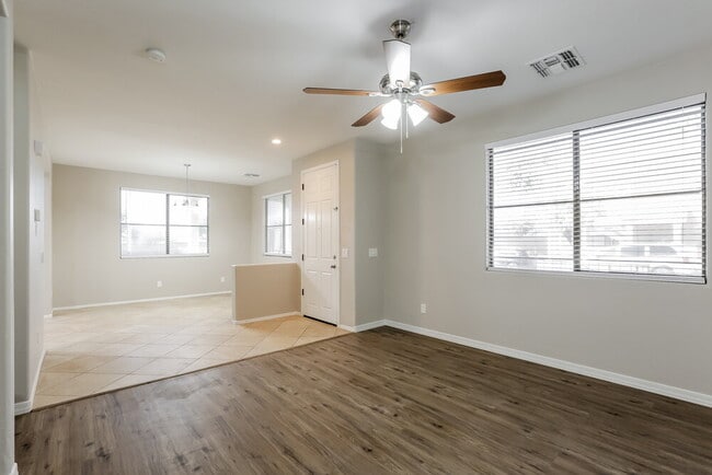 Photo - 809 E Agua Fria Ln