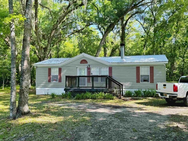 Building Photo - 5872 Pine Creek Dr Rental