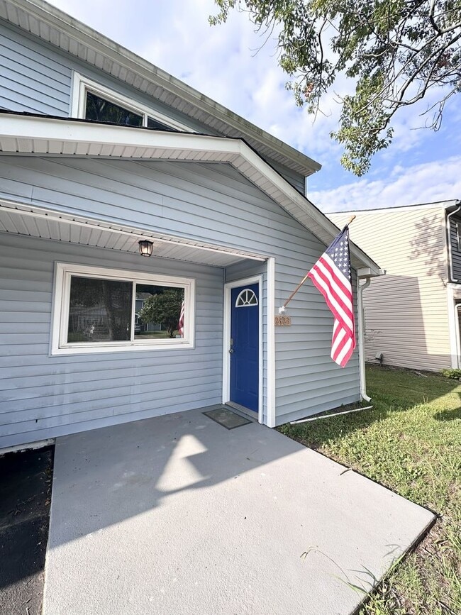 Building Photo - Renovated 4-bedroom, 2.5 bathroom in Virginia Beach