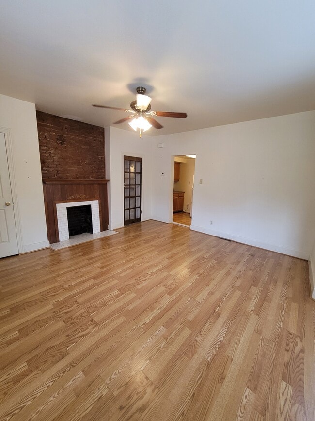 816 Montague Rd