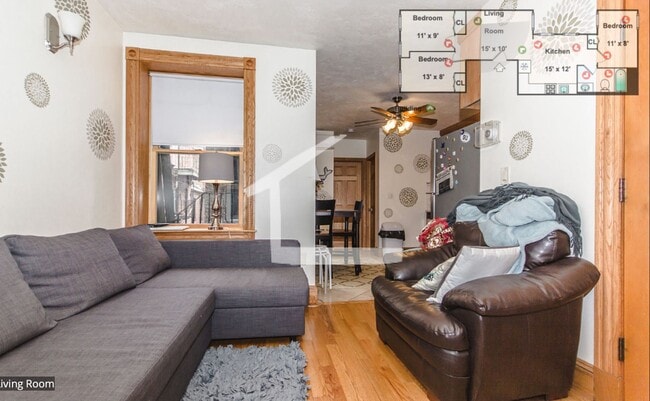 Photo - No Broker's Fee Unit in Beacon Hill, Heat, Hot Water Included