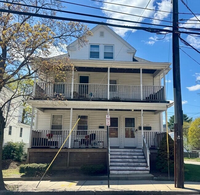 Photo - 141 Whitwell St Unit 1