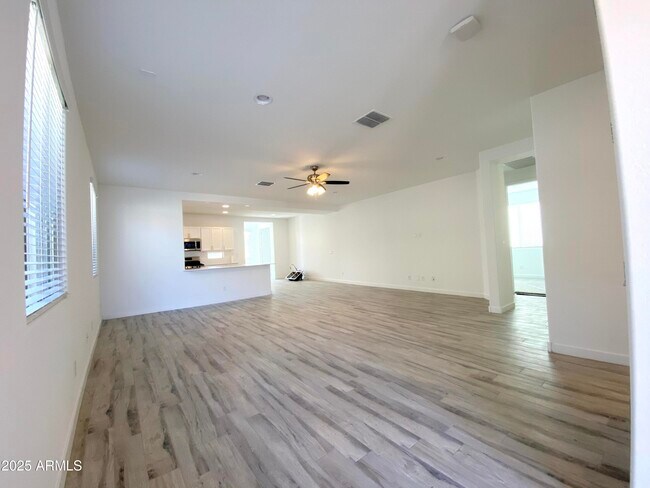 Photo - 2211 W Park St