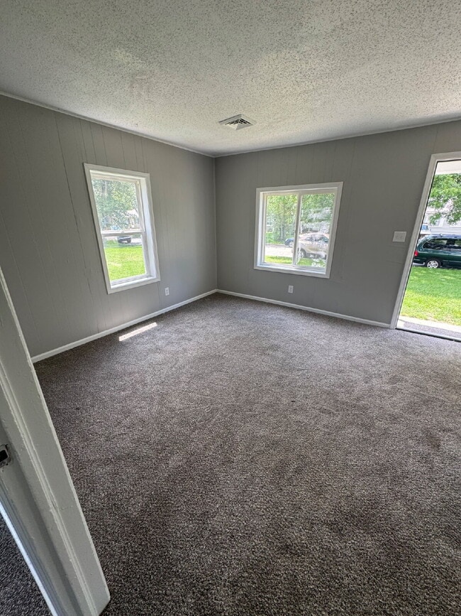 Photo - 806 S Terrace Dr