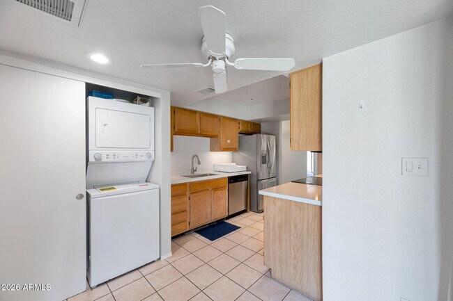 Photo - 9550 N 94th Pl Unit 207