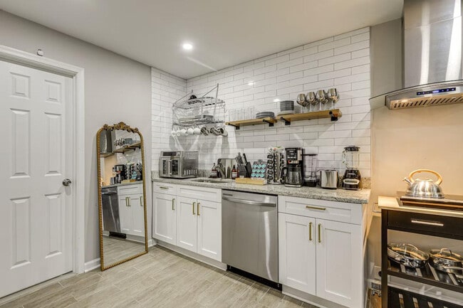 Photo - 6604 Oak St Unidad ID1386102P