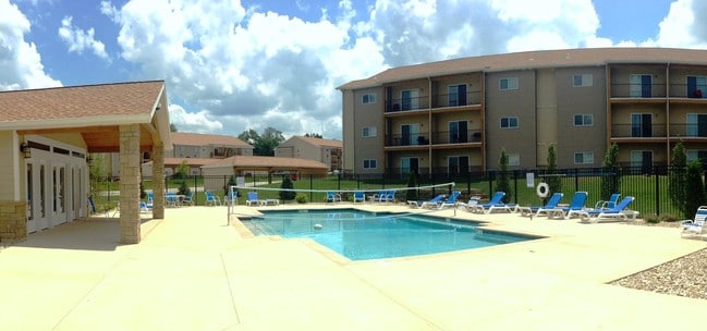 Photo - Scenic Woods - 401 Hunter Place