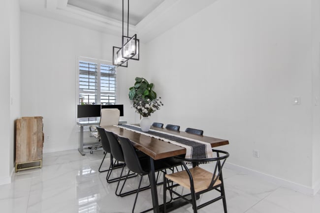 Photo - 112 Talon Dr