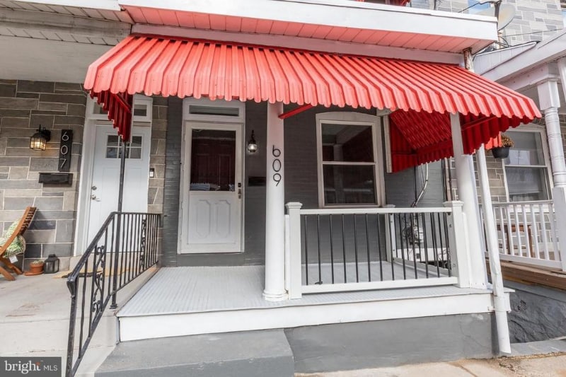 Photo - 609 E Madison St