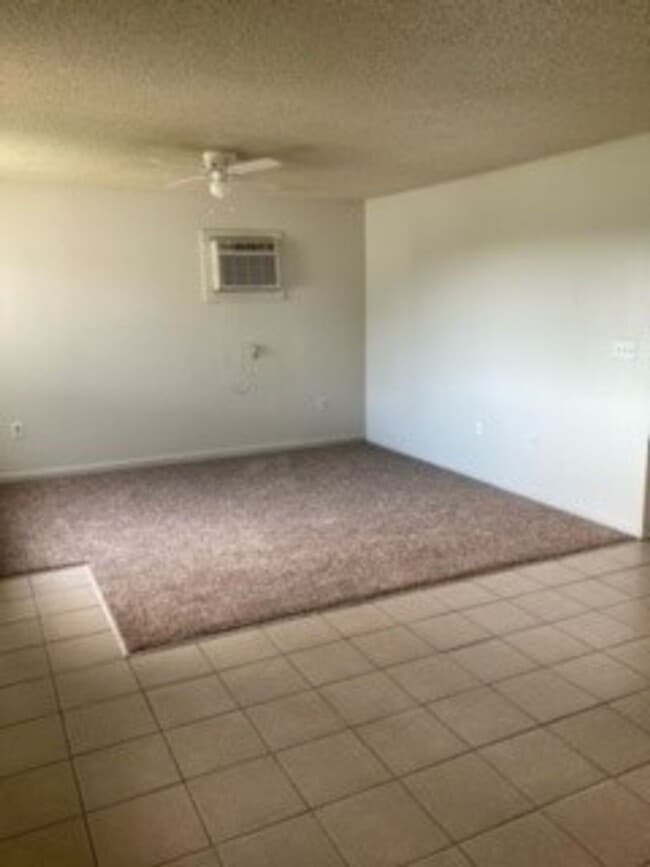 Photo - 3 Bedroom, Single-story Townhomes for rent... Unit 405 Plaza Heights B