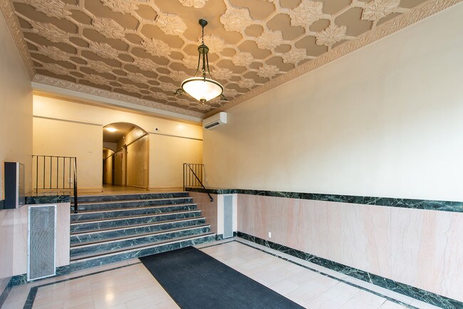 Photo - Park Marconi