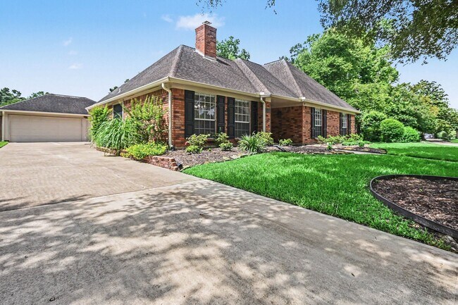 Photo - 15214 Park Estates Ln
