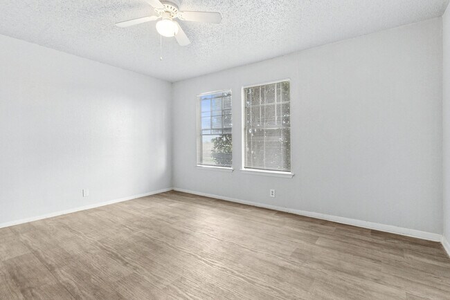 Photo - Arbors Of Taylor