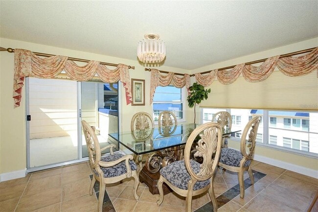Photo - 3804 Gulf of Mexico Dr Unit B-402