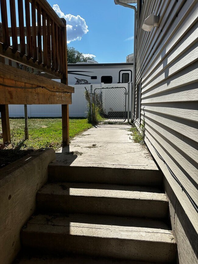 Photo - 3984 Ethel Ln Unidad 3984 1/2 Ethel