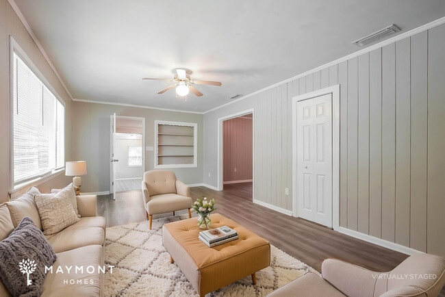 Photo - 307 Willard Ave
