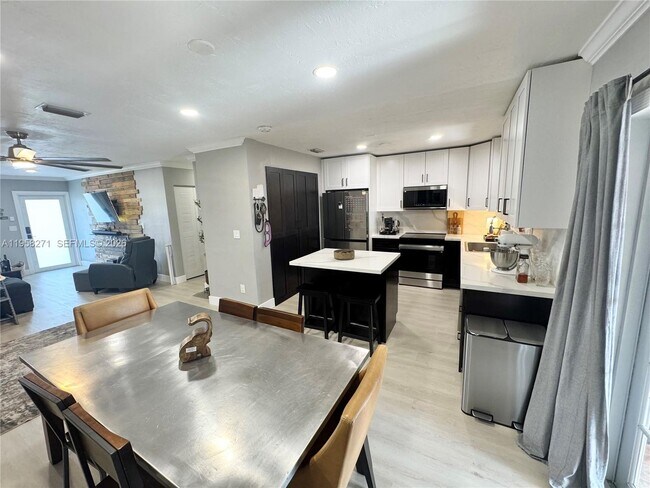 Photo - 14849 SW 114th Ct