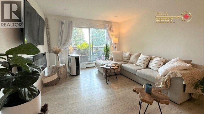 809 16th St W Unit 209