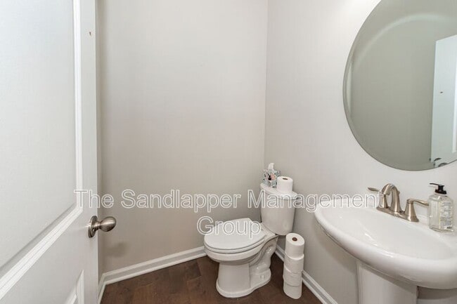 Photo - 139 Rowans Creek Dr