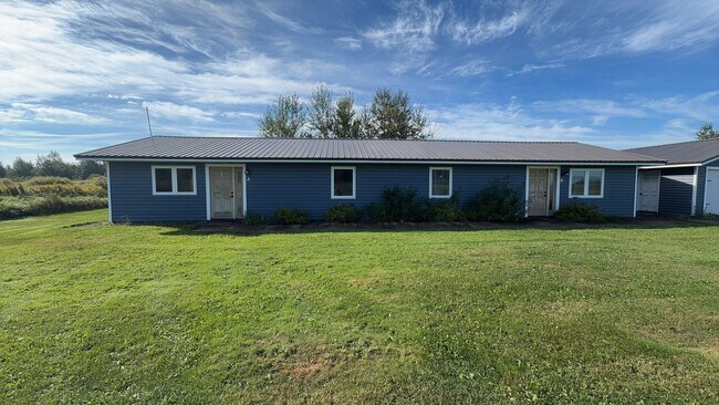 W4913 Pine Ave Unit A