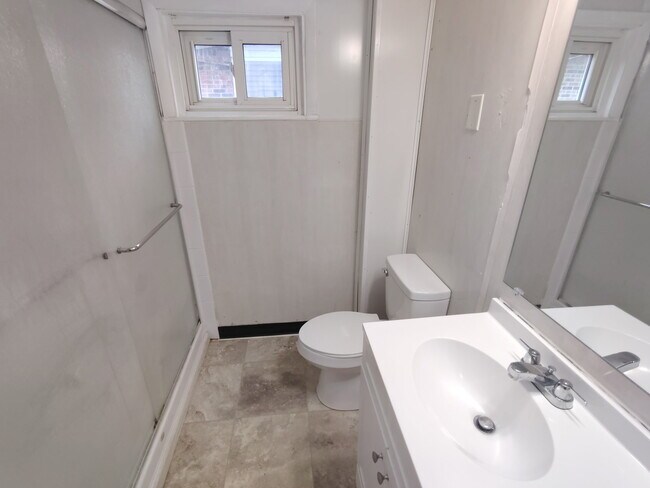 Photo - 608 Ellenhurst Dr
