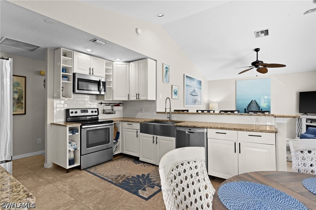 Photo - 105 W Hilo St