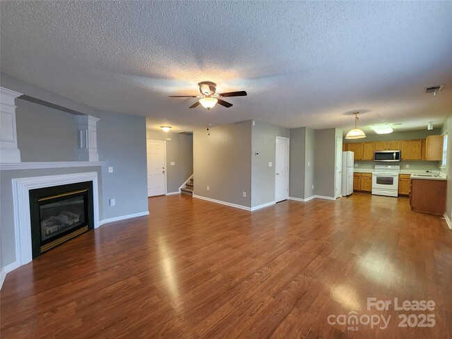 Photo - 6830 Babbling Brook Ln