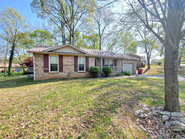 Building Photo - 201 Mill Creek Rd