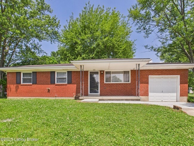 Photo - 207 Greenlawn Dr House
