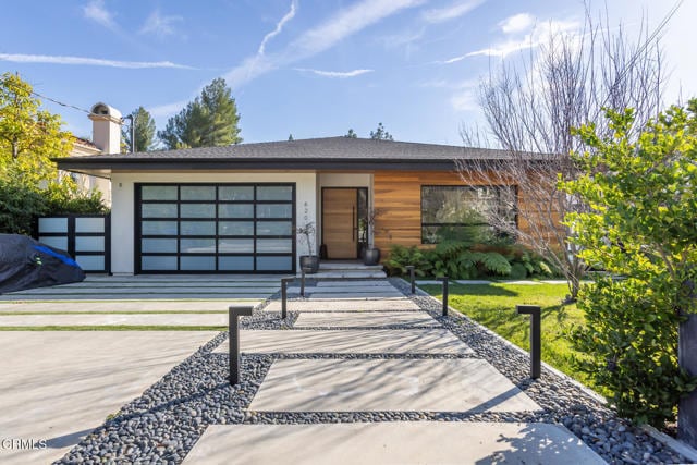 Photo - 620 Houseman St