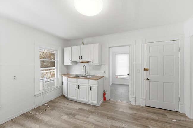 Photo - 107 Charles Ave