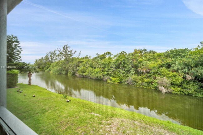 Photo - 100 Northampton E Unit 100