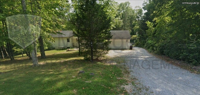 Building Photo - 2 Bedroom Country apartment Unit 2