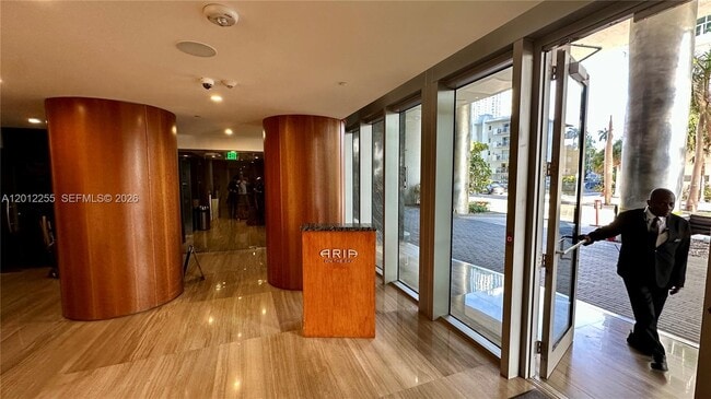 Photo - 488 NE 18th St Unit 2807