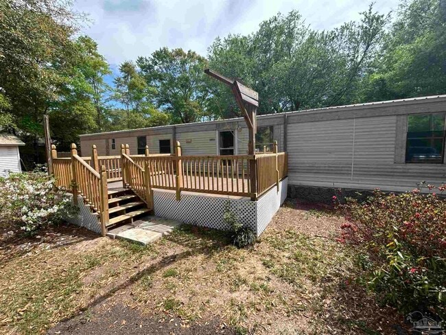 Photo - 6453 Hunter St