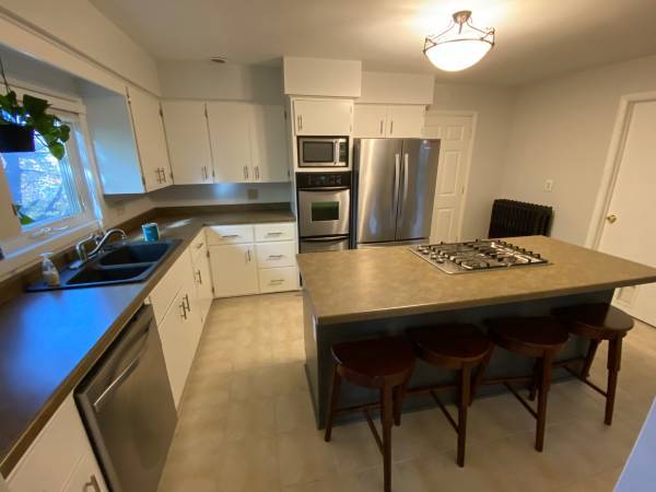 Photo - 109 E South Ave