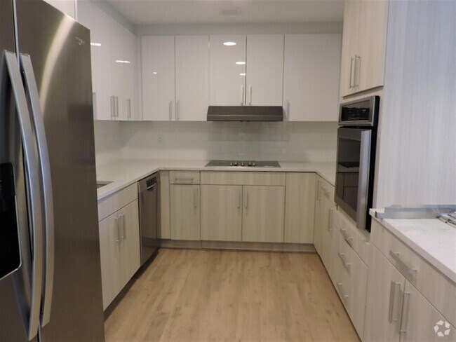 Building Photo - 13 Soden St Unit 4 Rental