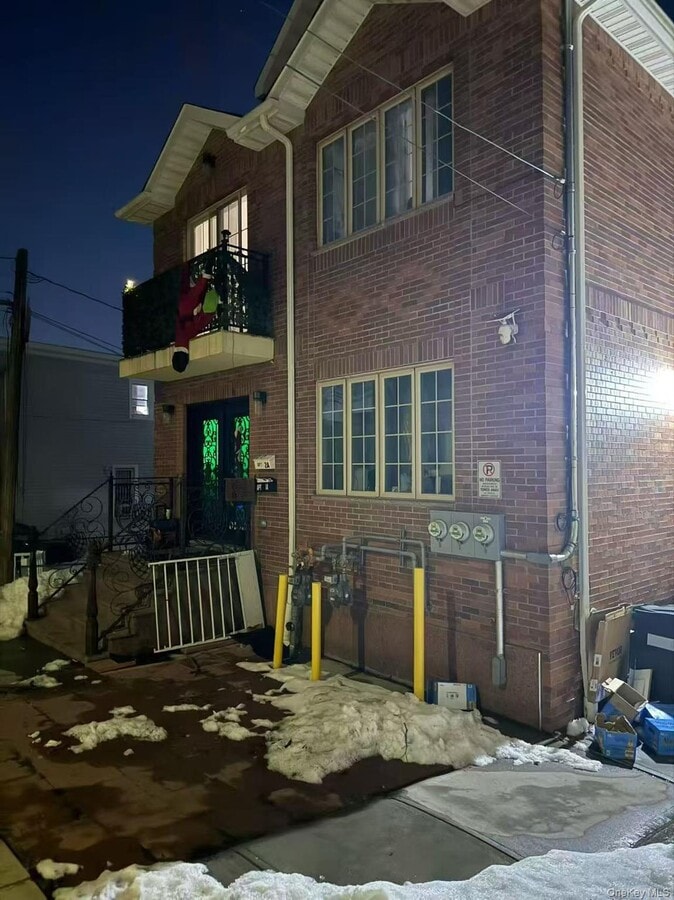 Photo - 11-23 123rd St