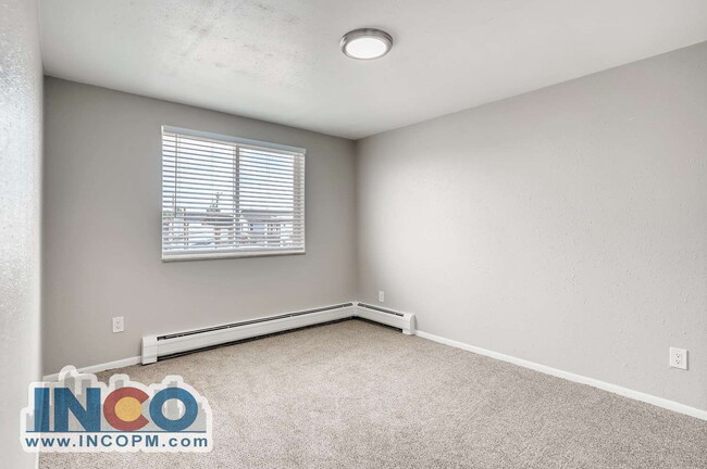 Photo - 3310 S Grant St Unit 202