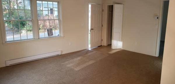Building Photo - 12 Robinson Ave Unit 1 Rental