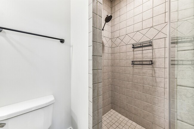 Photo - 1529 Rosewood St