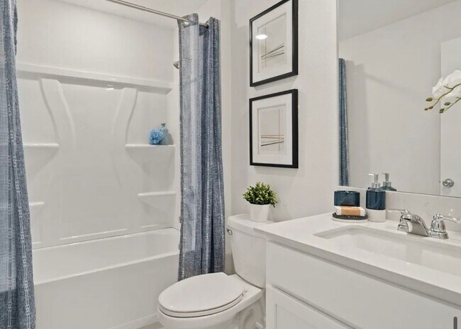 Photo - 2382 McKinley Dr