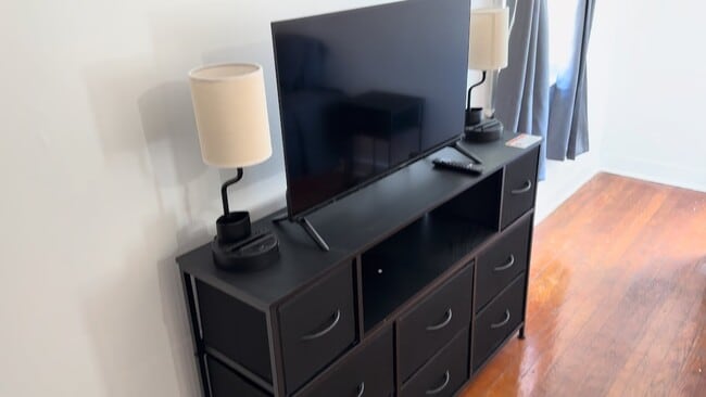 Photo - 4400 Lillian Hwy