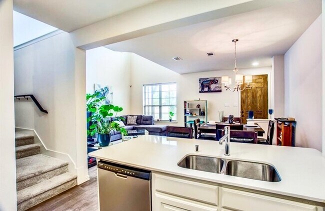 Photo - 4215 Snow Goose Trail